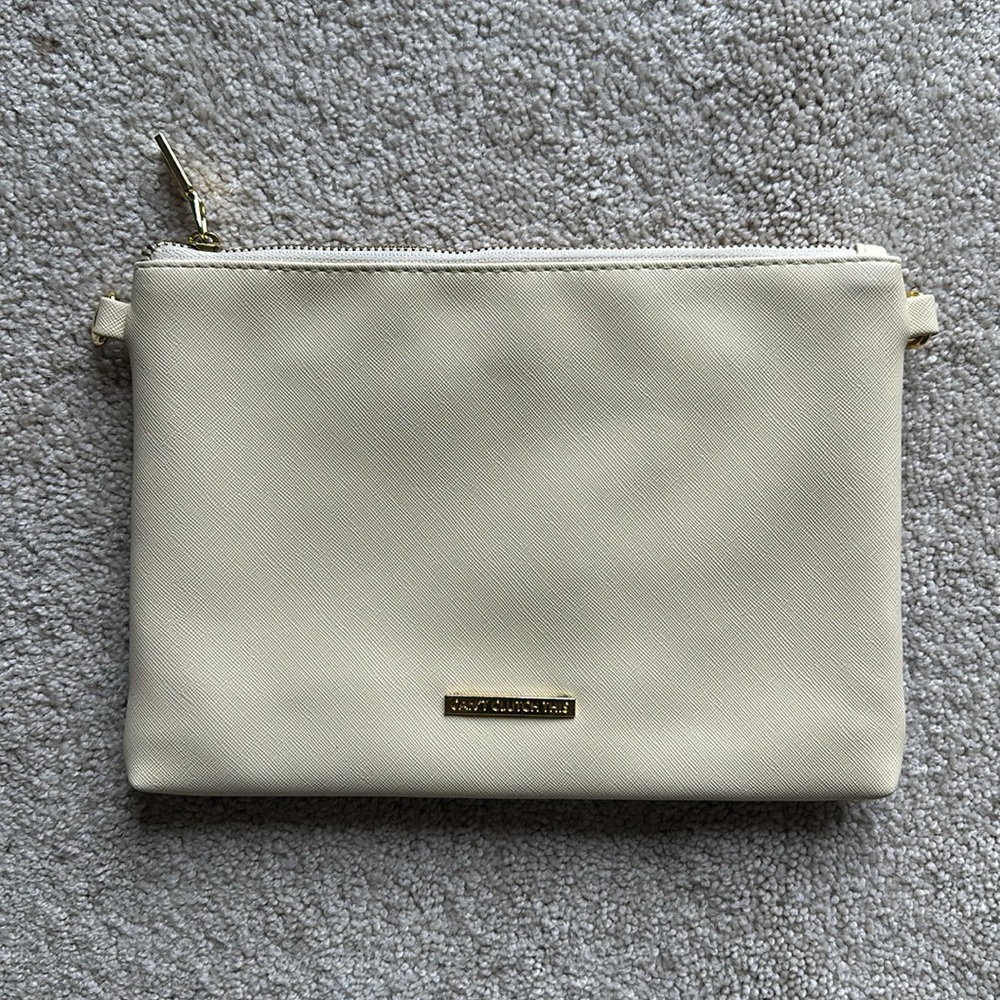 Beach Clutch - Picture 2 of 2